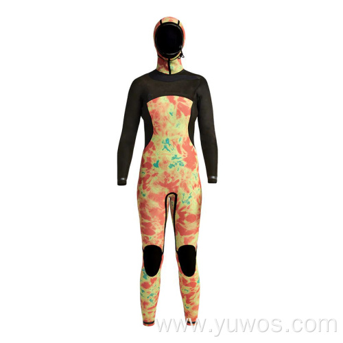 Women's 5/4mm Front Zip Hooded Full Wetsuit